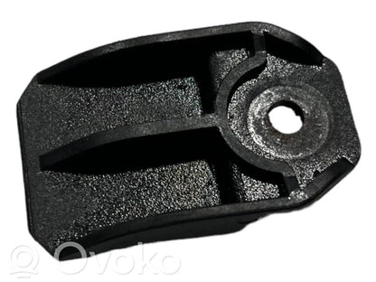 Radiatora (-u) turētājs / kronšteins