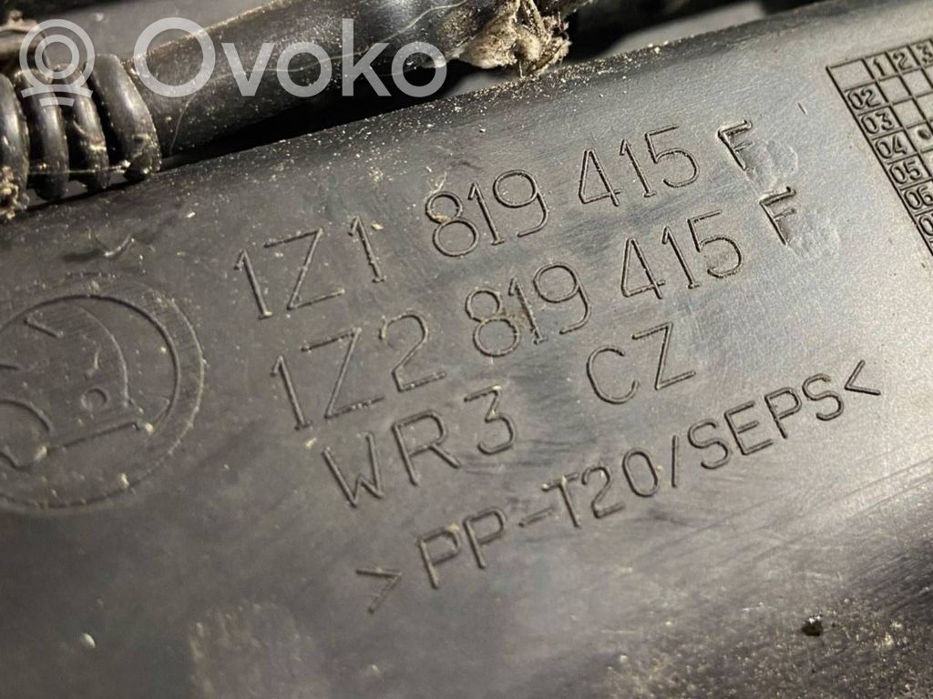 Stikla tīrītāja slotiņas
