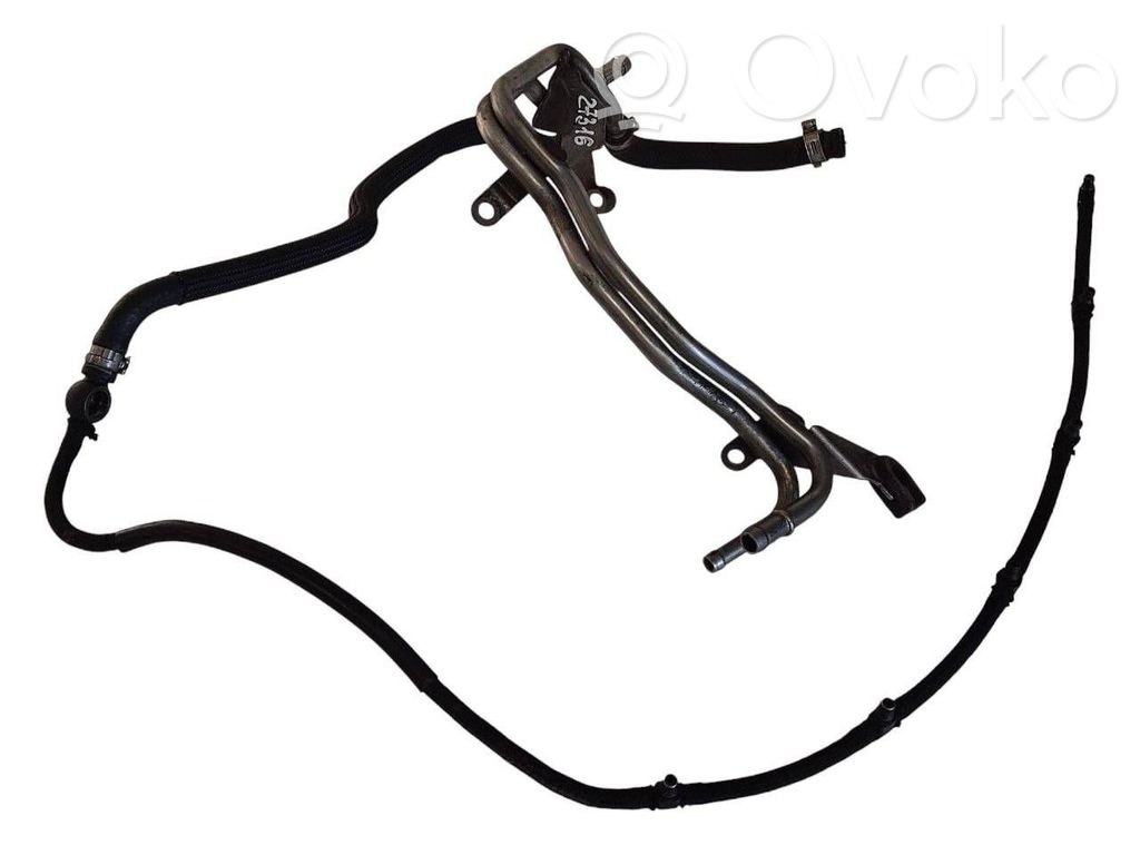 Degvielas atplūdes caurule