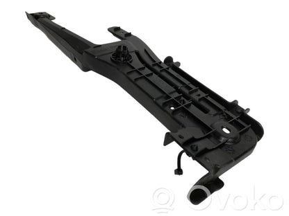 Cita veida salona detaļa