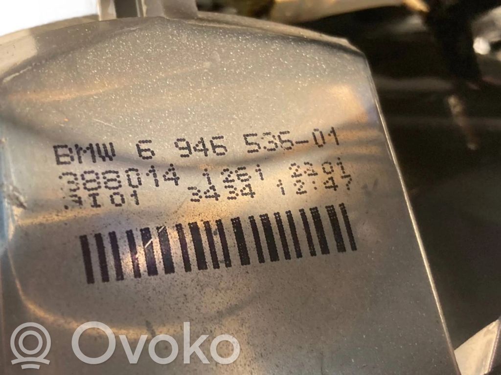 Aizmugurējais lukturis virsbūvē