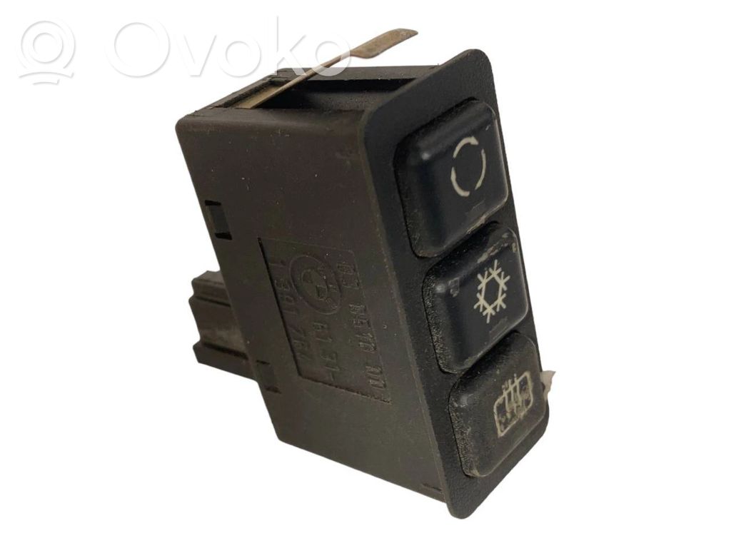 Window electric heating switch