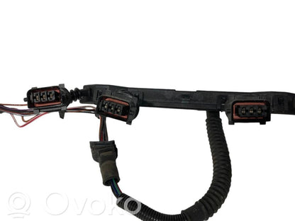 Fuel injector wires