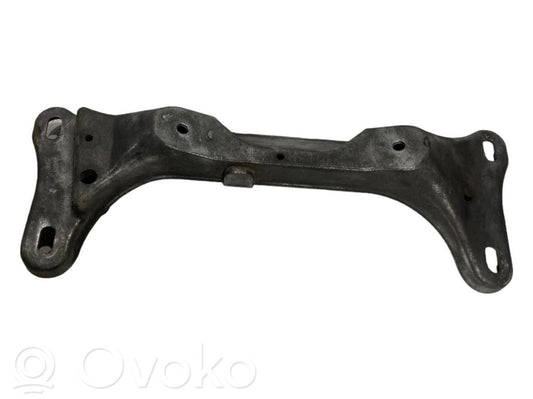 Transmission mounting bracket