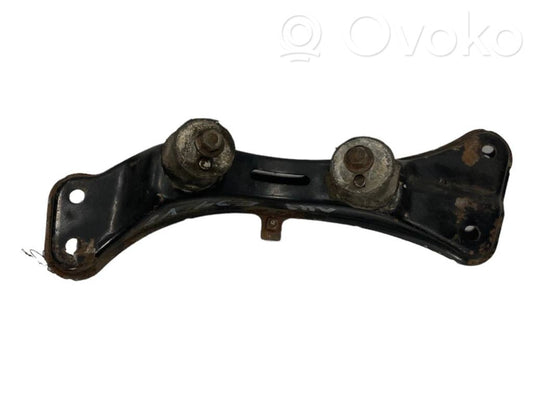 Transmission mounting bracket