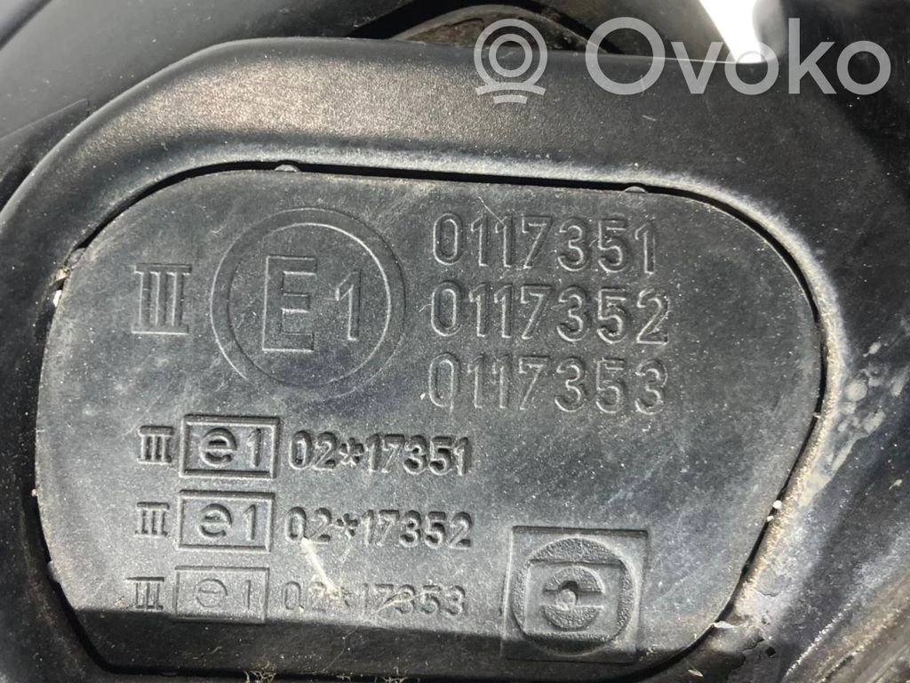 Spogulis (elektriski vadāms)