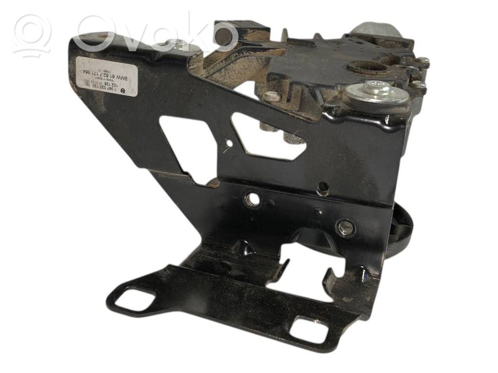 Aizmugurējā loga tīrītāja motoriņš