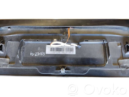 Spoilera aizmugurējais vāks