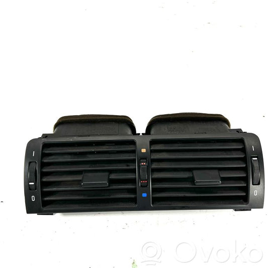 Centrālais gaisa ventilācijas režģis