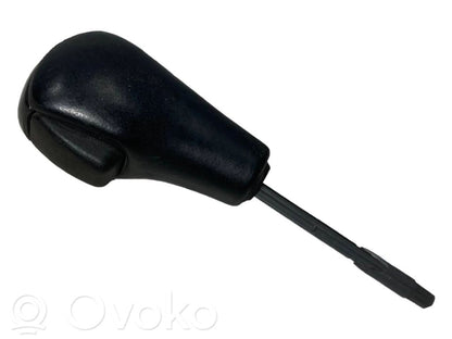 Декоративная отделка рычага переключения передач (кожа, наконечник)