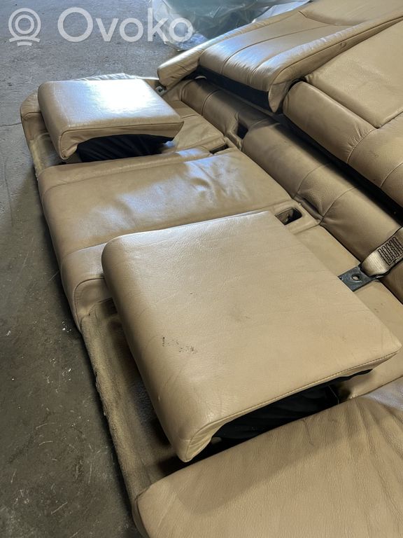 Rear seat