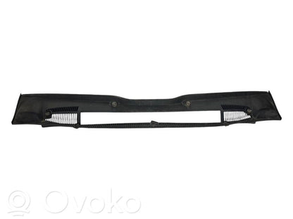 Stikla tīrītāja slotiņas