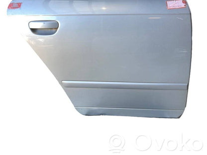 Aizmugurējās durvis