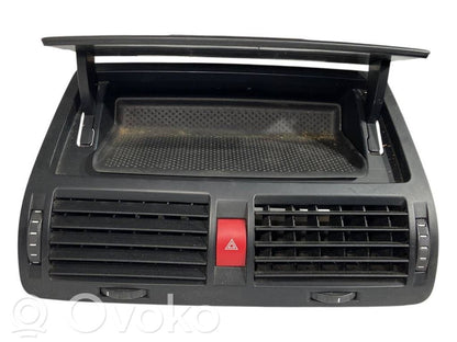 Centrālais gaisa ventilācijas režģis