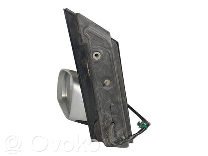 Spogulis (elektriski vadāms)
