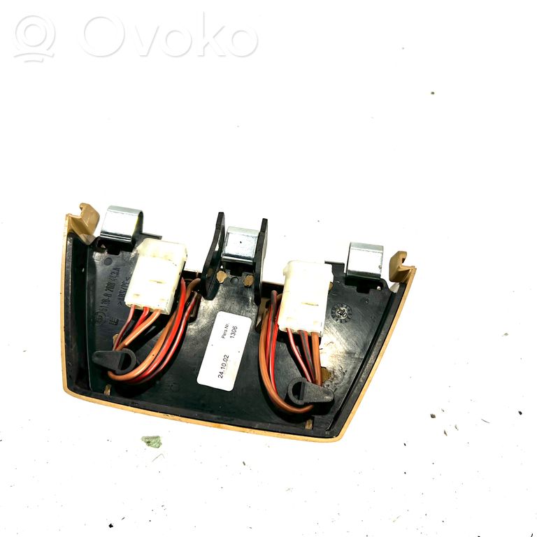 12 V socket (rear)