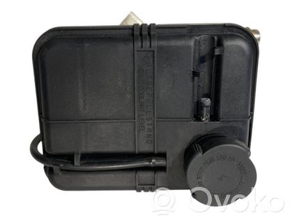 Coolant expansion tank