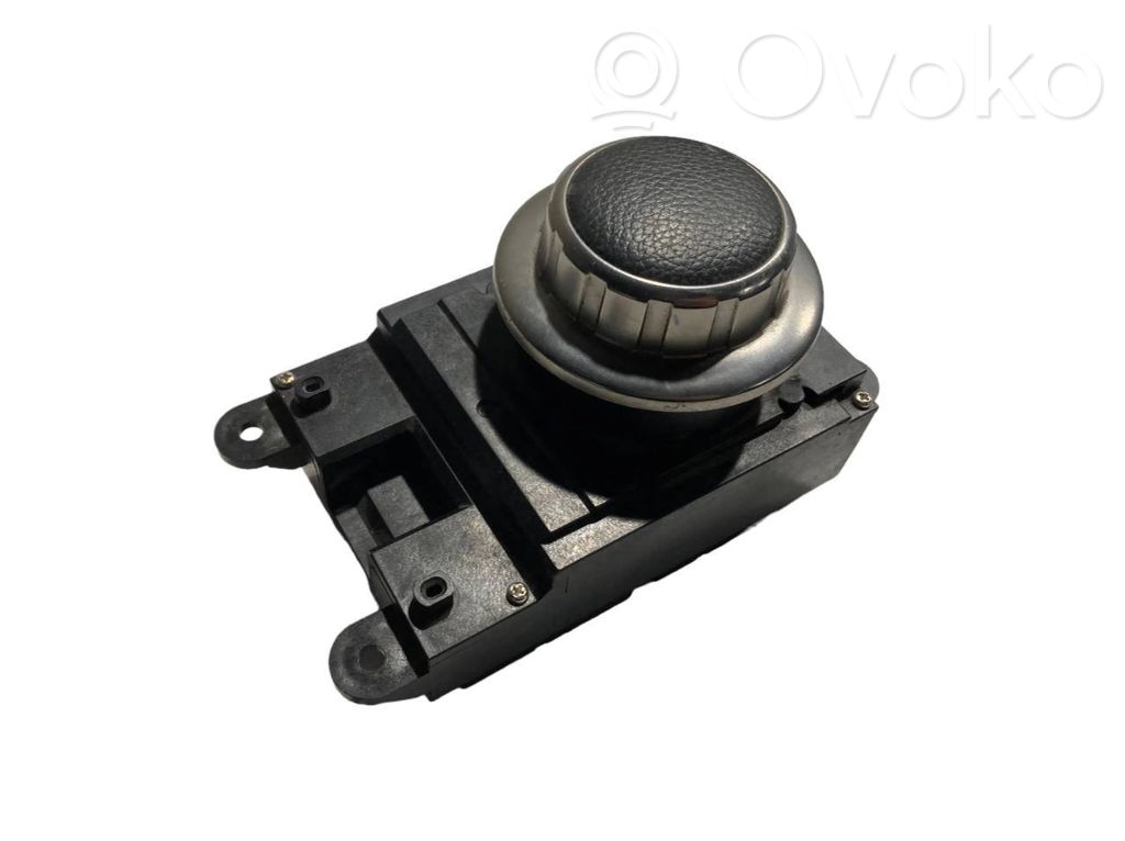 Multifunction control switch/button