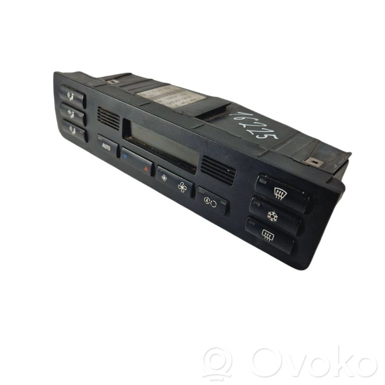 Air conditioning / climate control / interior heating control unit (in the passenger compartment)
