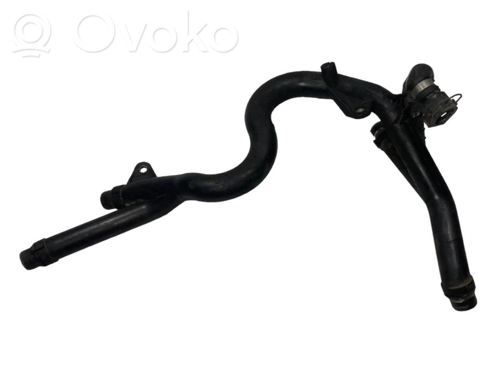 Caurulīte (-es) / šļūtene (-es)