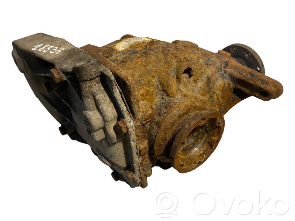 Задний редуктор