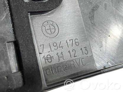 Bagāžnieka numura zīmes apgaismojuma līste