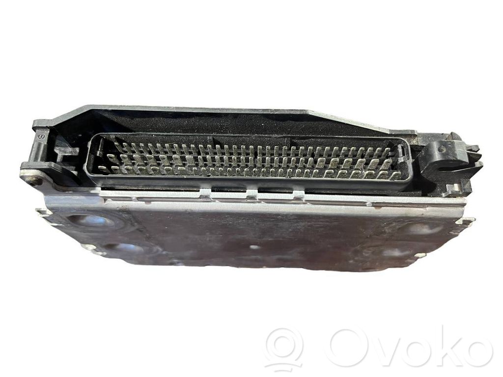 Dzinēja vadības bloks