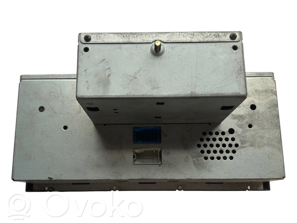 Radio / CD/DVD player / navigation