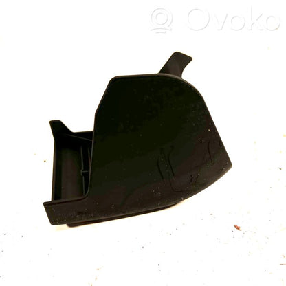 Другая часть интерьера