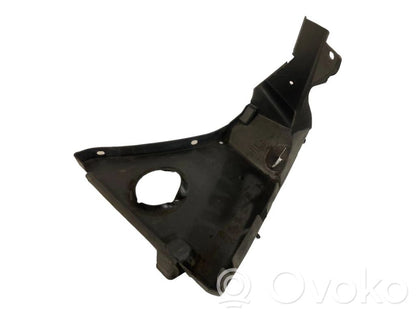 Cita veida dzinēja nodalījuma detaļa