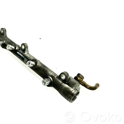 Degvielas maģistrālā caurule