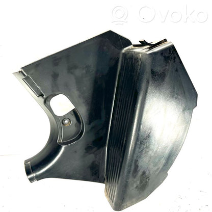 Kāju zonas sānu dekoratīvā apdare