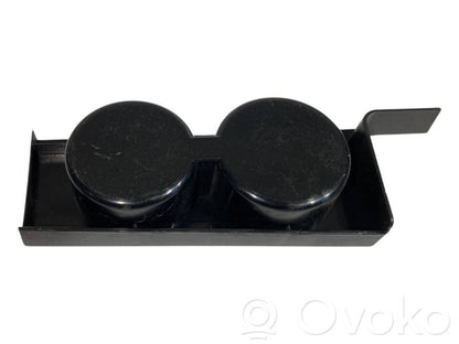 Glāžu turētājs (priekšā)