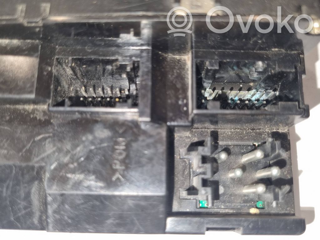 Power window switch