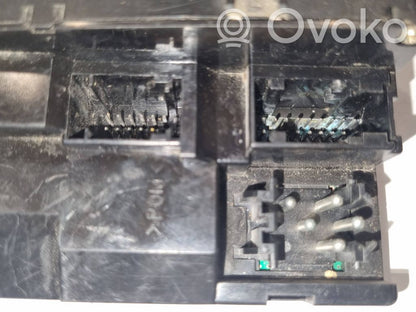 Power window switch