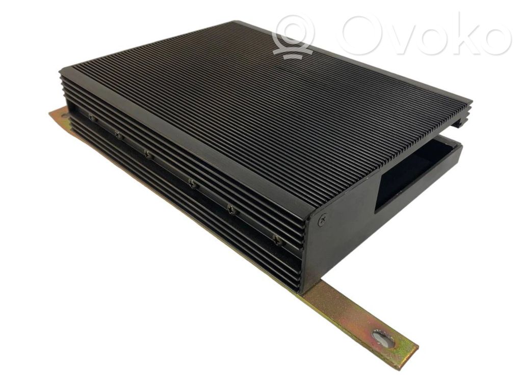 Sound amplifier