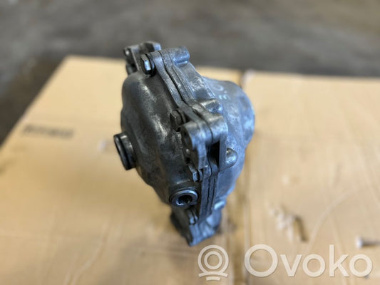 Priekšējais reduktors