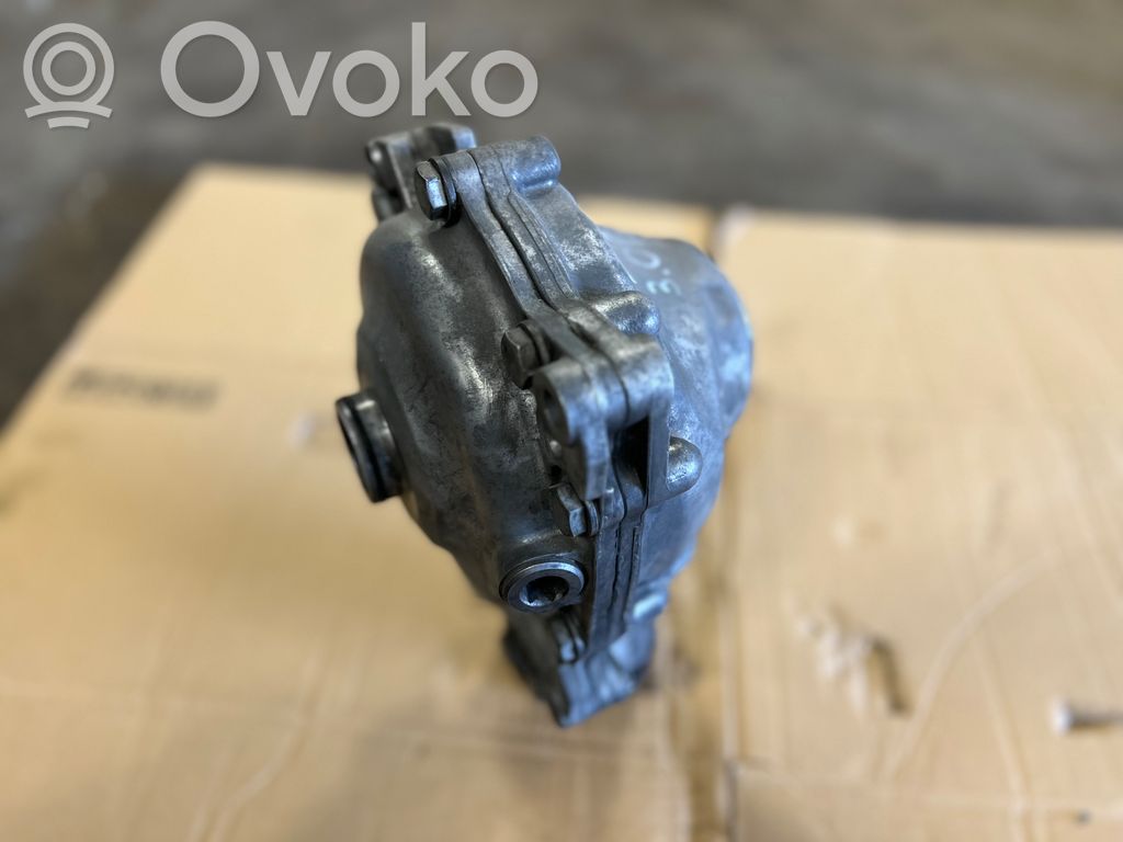 Priekšējais reduktors