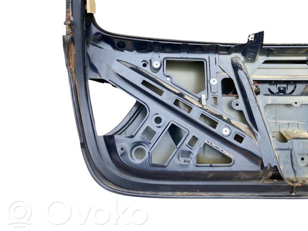 Aizmugurējais pārsegs (bagāžnieks)