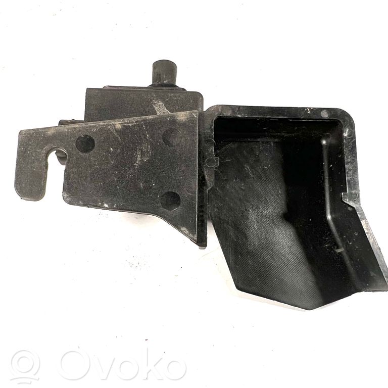 Узел соединения положительного провода