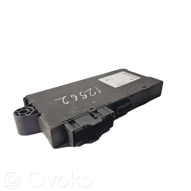 Блок управления бесключевым доступом