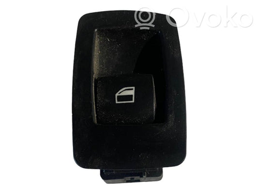 Power window switch