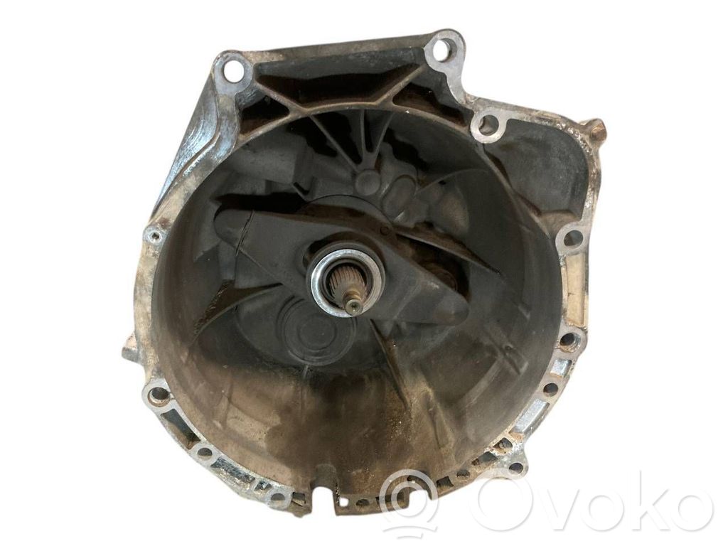 Mehāniska 6 ātrumu pārnesumkārba