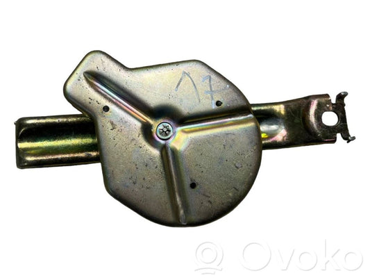 Крепление аккумулятора