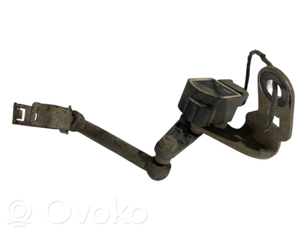 Augstuma sensors (priekšējo lukturu)