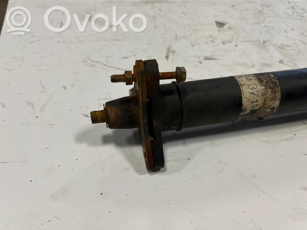 Priekšējais kardāns