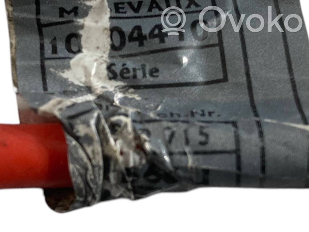 Узел соединения положительного провода