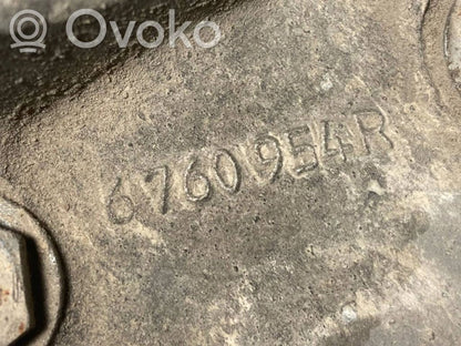 Priekšējā riteņa rumbas vārpstas šarnīrs (stupica, capfa)