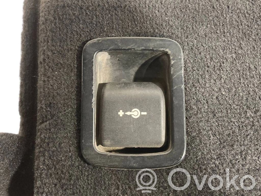 Боковая декоративная панель отделки