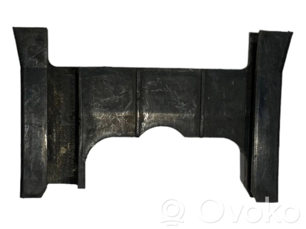 Rear bumper mounting bracket